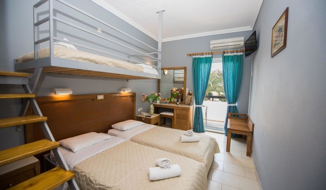 Ipsos Di Mare Beach (ex. Mega) recenze