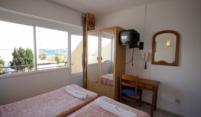 Pino Mar / Familia recenzie