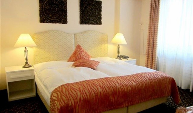 Posthotel Holiday Villa Arosa recenze