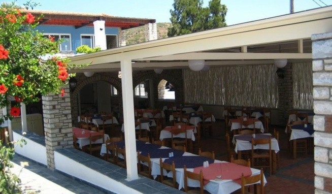 Zefiros Beach recenzie