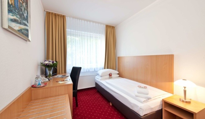 Novum Hotel Aldea Berlin Centrum opinie