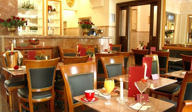 Hotel California recenze