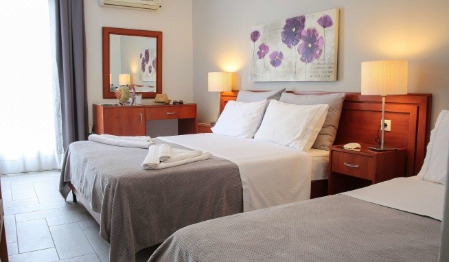 Chryssi Akti (Batsi) opinie