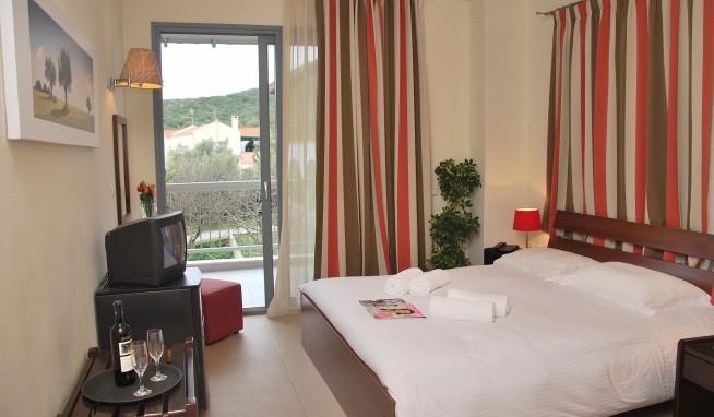 Hanioti Village opinie