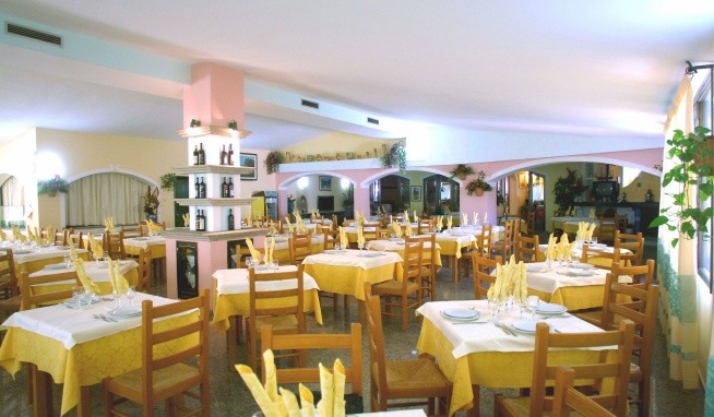 Nicolaus Club Quattro Lune recenze