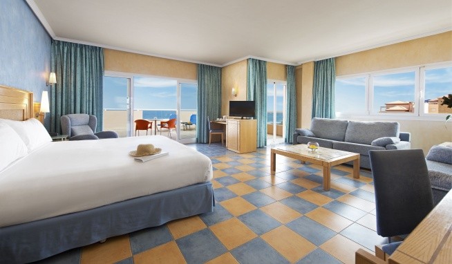 Elba Sara Beach & Golf Resort recenzie