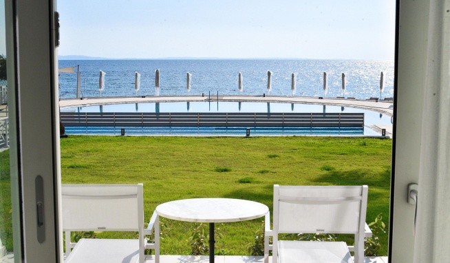 Acrotel Lily Ann Beach opinie