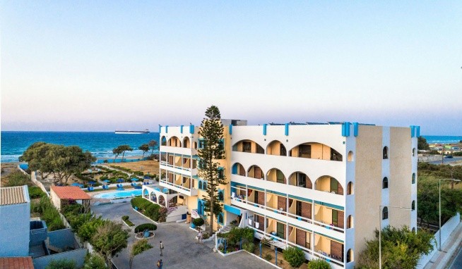 Tsagarakis Beach recenze