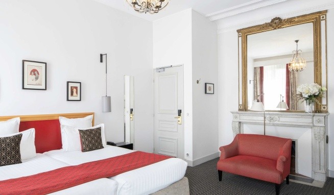 Bradford Elysees recenze