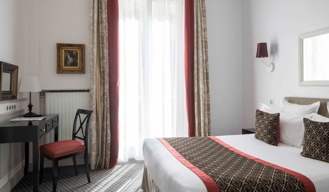 Bradford Elysees opinie