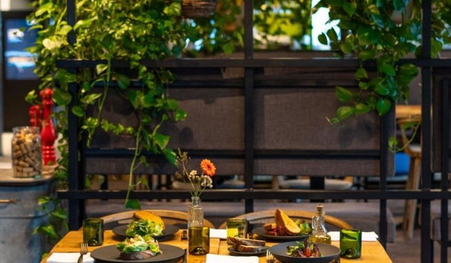 Four Elements Amsterdam recenze