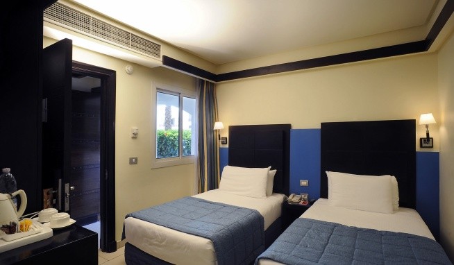 Reef Oasis Blue Bay Resort & Spa recenze