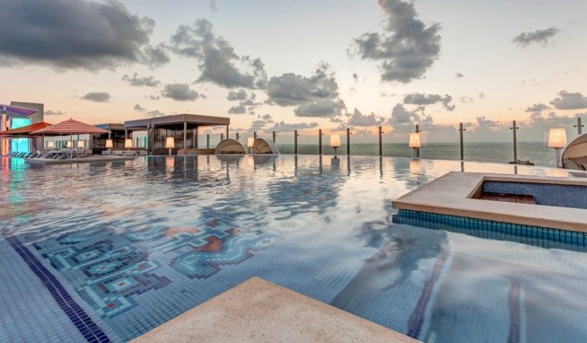 Royalton Chic Cancun recenze
