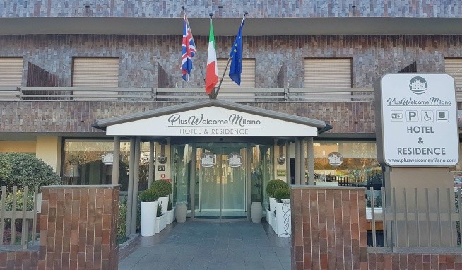 Plus Welcome Milano recenze