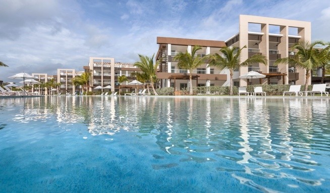 Bakour Punta Cana Suites (ex. Radisson Blu Resort & Residence) értékelés