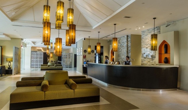 Express Hotel Holiday Inn Safa recenzie