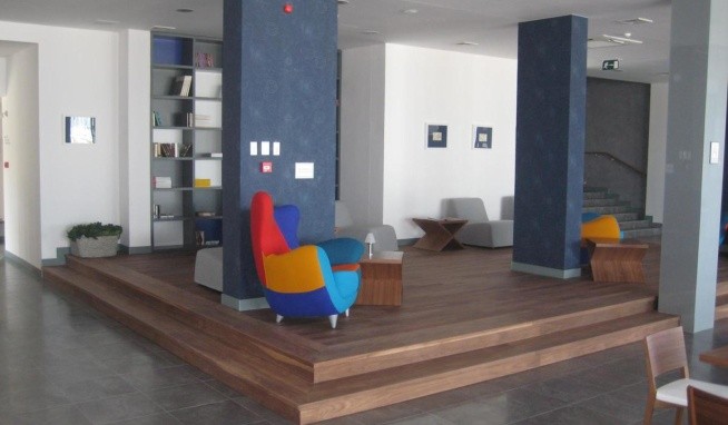 Hotel In recenze