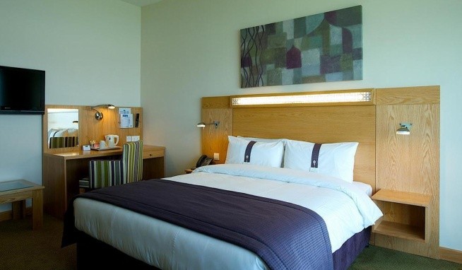 Holiday Inn Express Aiport recenzie