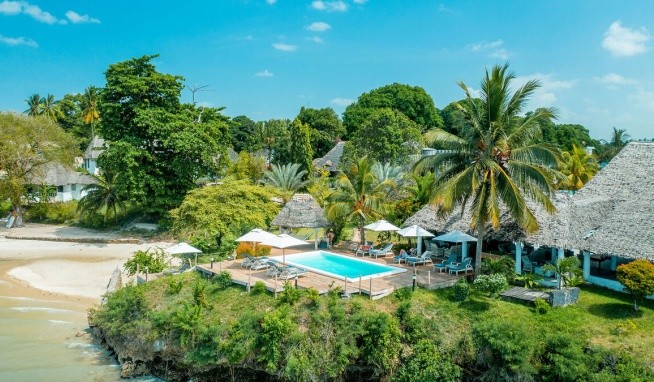 Chuini Beach Lodge (Bububu) recenze