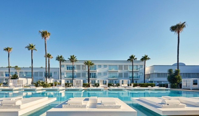 So White Club Resort recenze