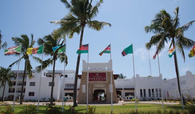 PrideInn Paradise Beach Resort opinie