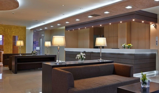 St. Constantin recenzie