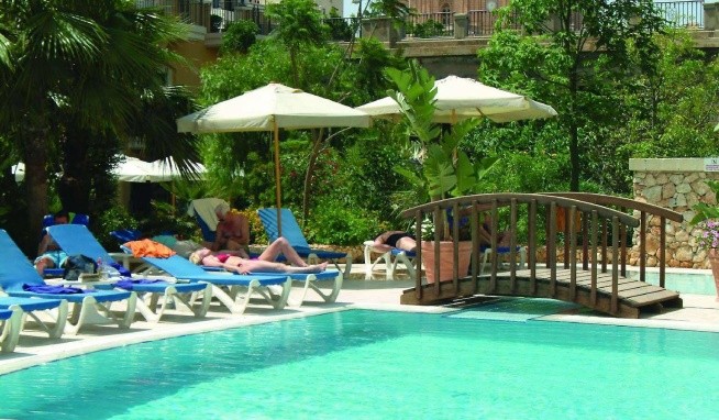 Maritim Antonine Hotel & Spa opinie