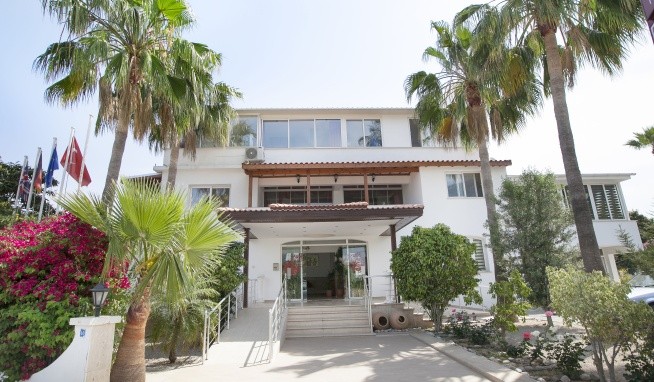 Rose Gardens Holiday Village recenzie