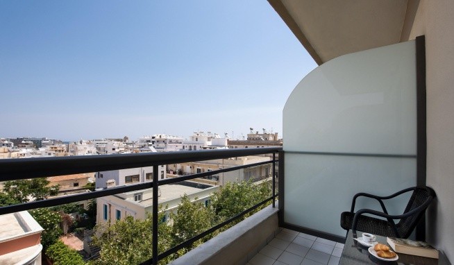 Angela Downtown opinie