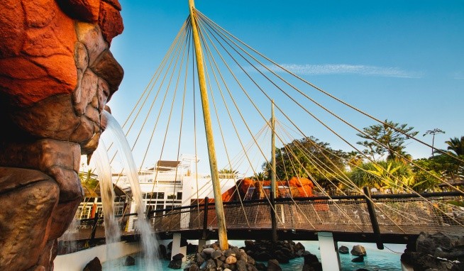 HL Paradise Island recenze