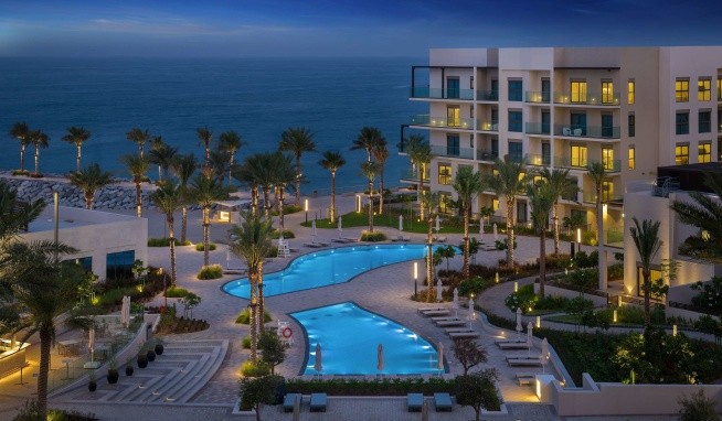 Address Beach Resort Fujairah recenzie