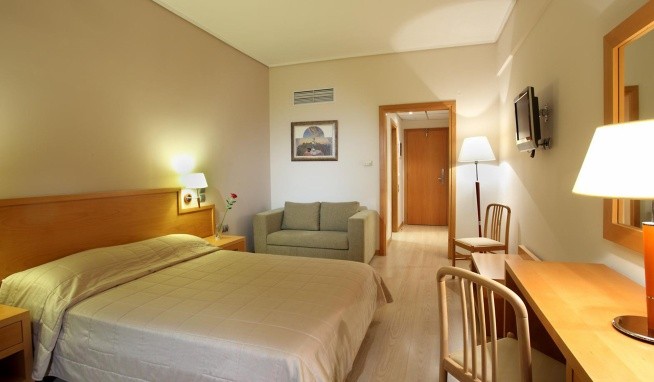 Messinian Bay recenzie