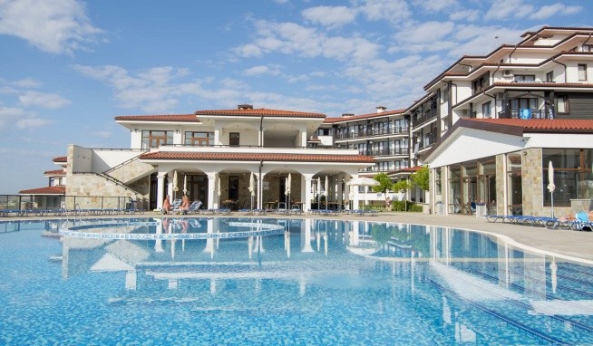 Nevis Resort értékelés