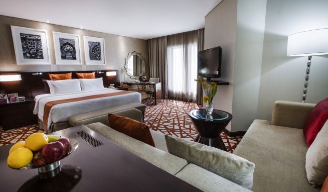 Crowne Plaza Dubai - Deira értékelés