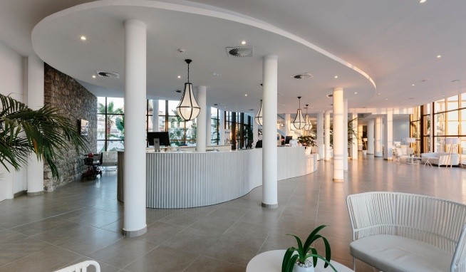 Aluasoul Ibiza recenze