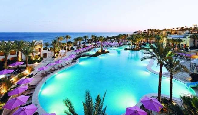 Grand Rotana Resort&Spa recenze