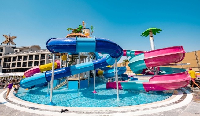 The X Belek recenzie