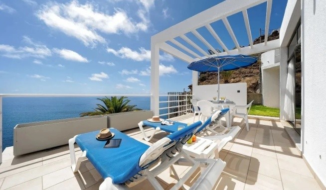 Bahia Blanca recenzie