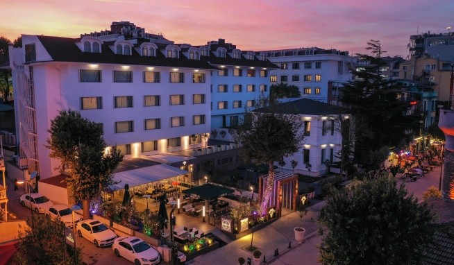 Vogue Supreme Istanbul opinie