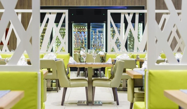 Estival Park recenze