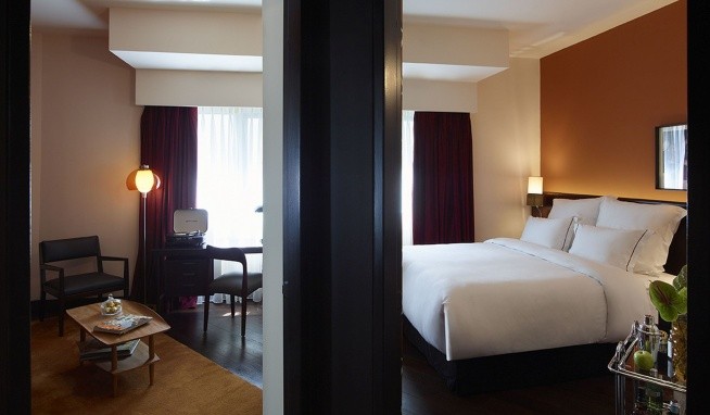 Brown Acropol recenze