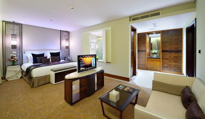 The Tower Plaza (ex. Grand Millennium Plaza) opinie