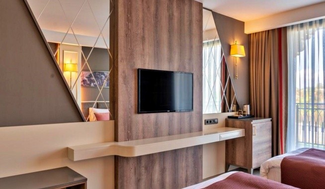 Hane Sun Elite (ex. Noble Palace Side) opinie