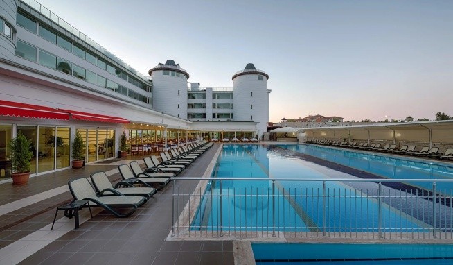 Jura Hotels Kemer Resort (ex. Royal Towers Kiris) recenzie