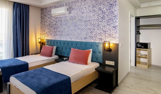 Royal Towers Lara (ex. Armas Sunrise) recenze