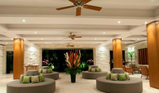 Grand Whiz Nusa Dua recenze