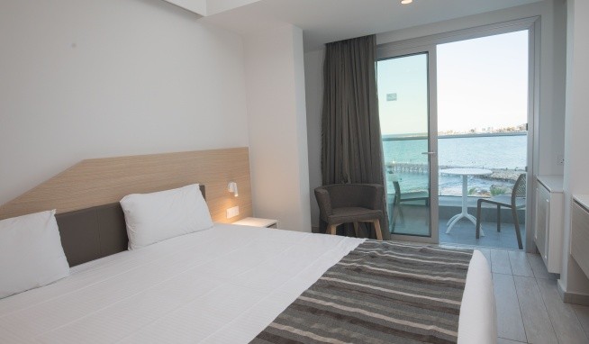 Evalena Beach recenzie