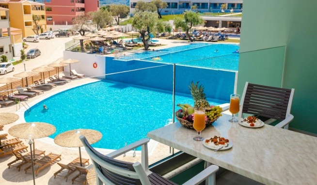 Robolla Beach recenze