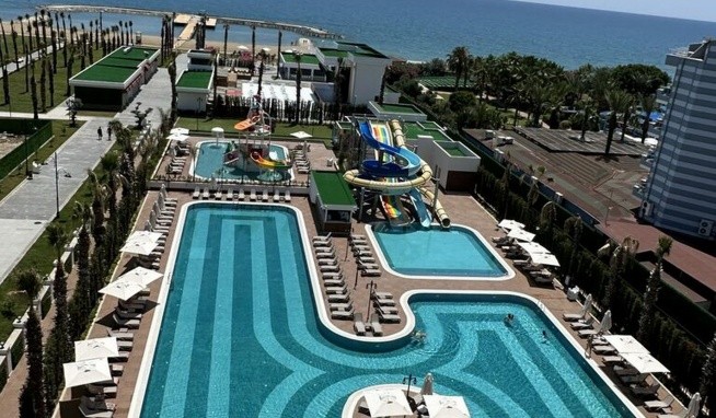 Serenity Queen recenzie