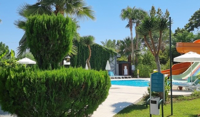 Zena Resort recenze